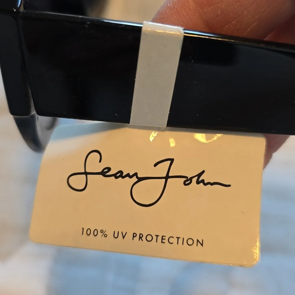 Sean John Designer Sunglasses - Picture 4 of 5